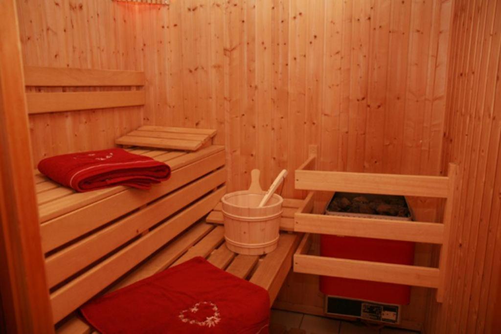 La Tania La Saboia Sleep 8 Private Sauna Lounge Dining 2 Bathrooms Kitchen 2 Balconies Ski In Out Екстер'єр фото