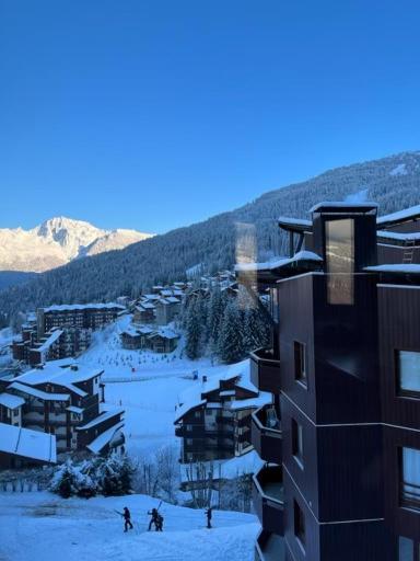 La Tania La Saboia Sleep 8 Private Sauna Lounge Dining 2 Bathrooms Kitchen 2 Balconies Ski In Out Екстер'єр фото